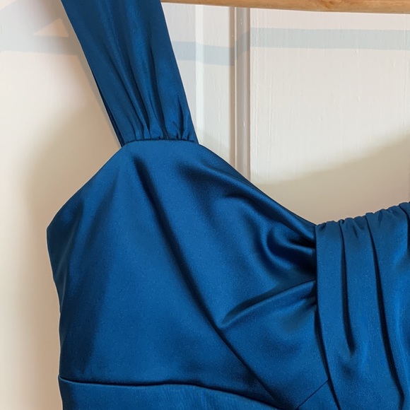 Maggy London, blue dress size 4P - Picture 16 of 16